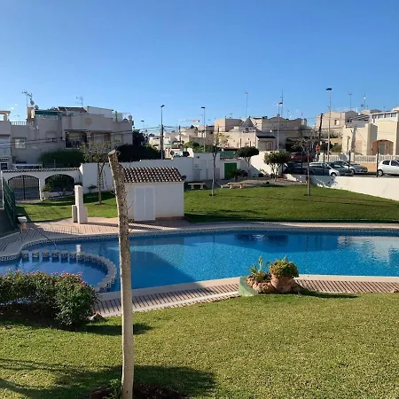 Casa Sienna - Charming 2 Bedroom In Jardin Ii Apartment